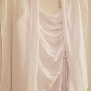 Eureka Wedding Dress tag says 3x but fits more like 1x . $280 💍 Free Shipping
